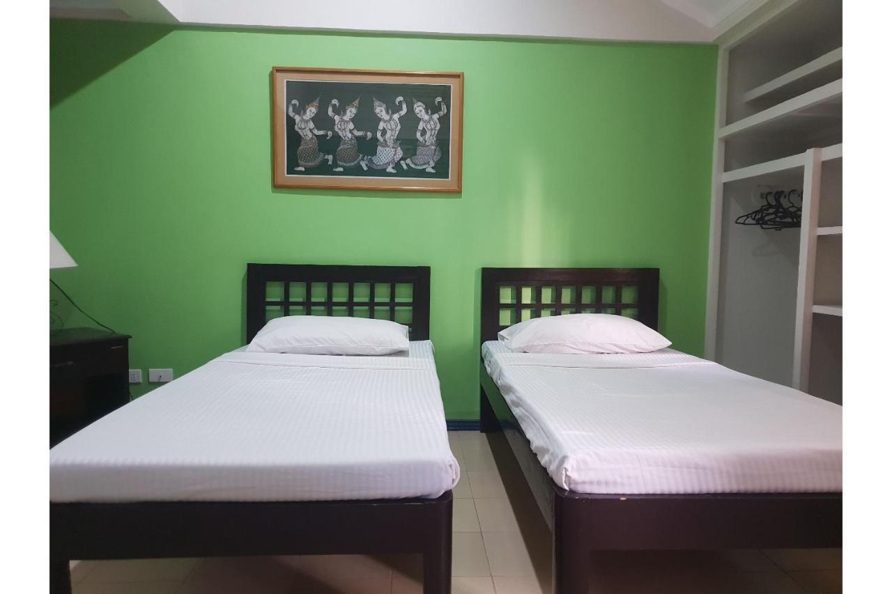 Hotel Saltimboca Tourist In Bacolod Exteriér fotografie